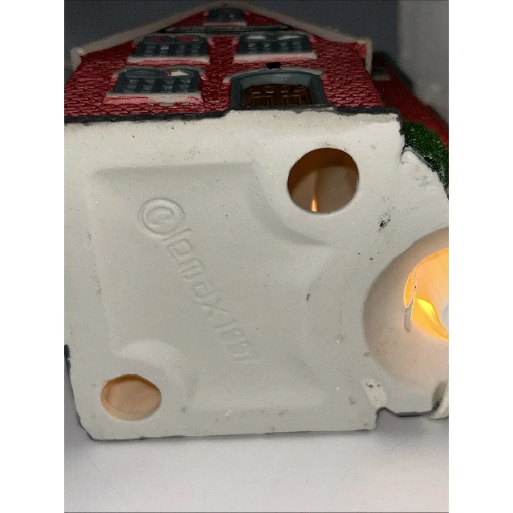 Lemax 1997 Rocky Point Lighthouse Plymouth Corners #75245 Twin Bulbs 1 Flashing